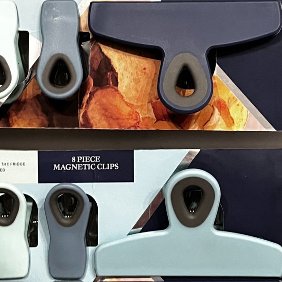Magnetic Chip Clips (2 Packs of 8 Clips Each) / New - Picture 7 of 12